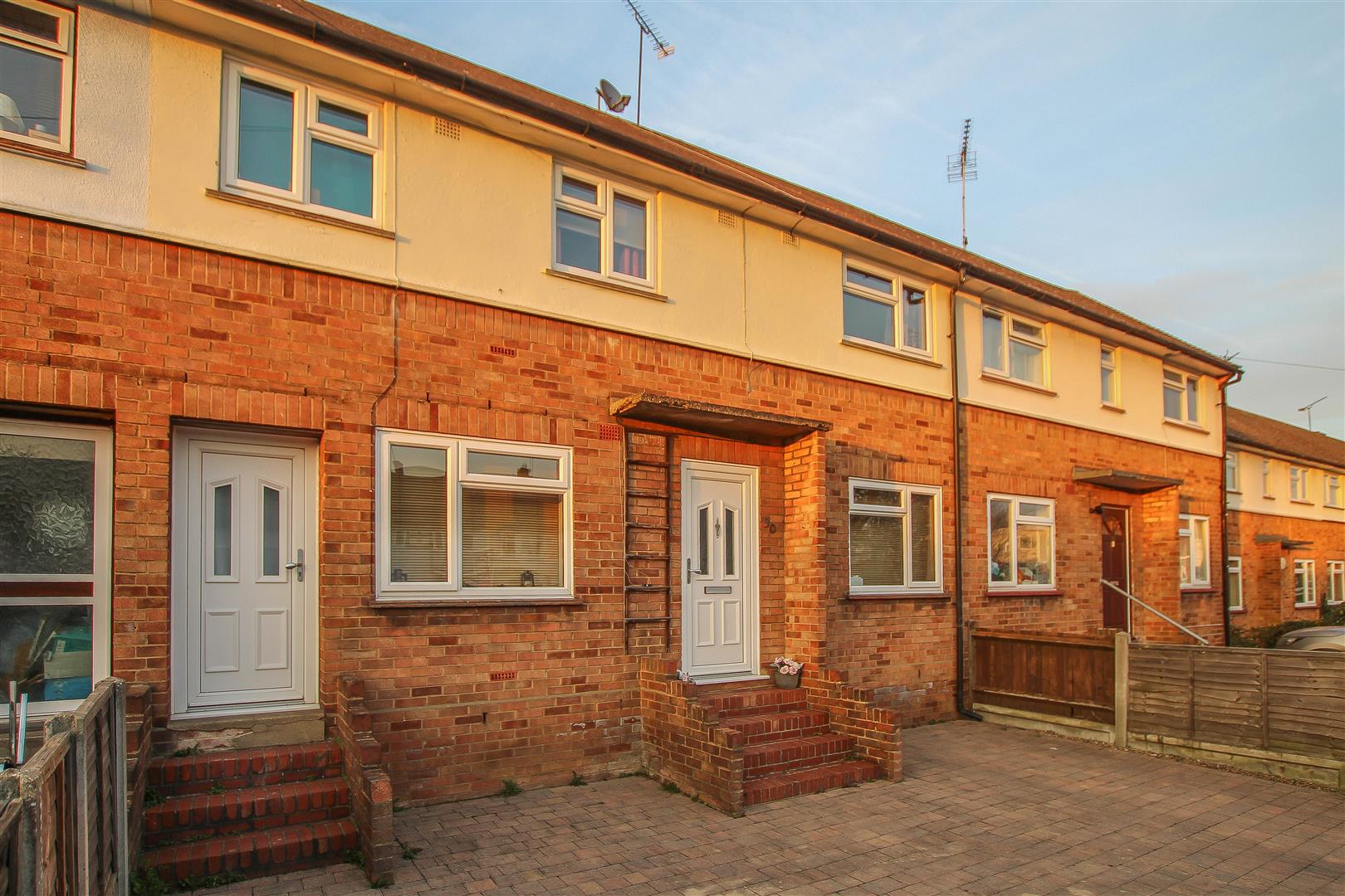 Pilgrims Hatch Keith Ashton